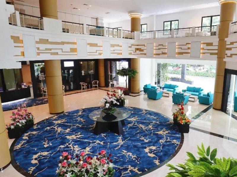 Vue Palace, Artotel Curated Bandung Exterior foto