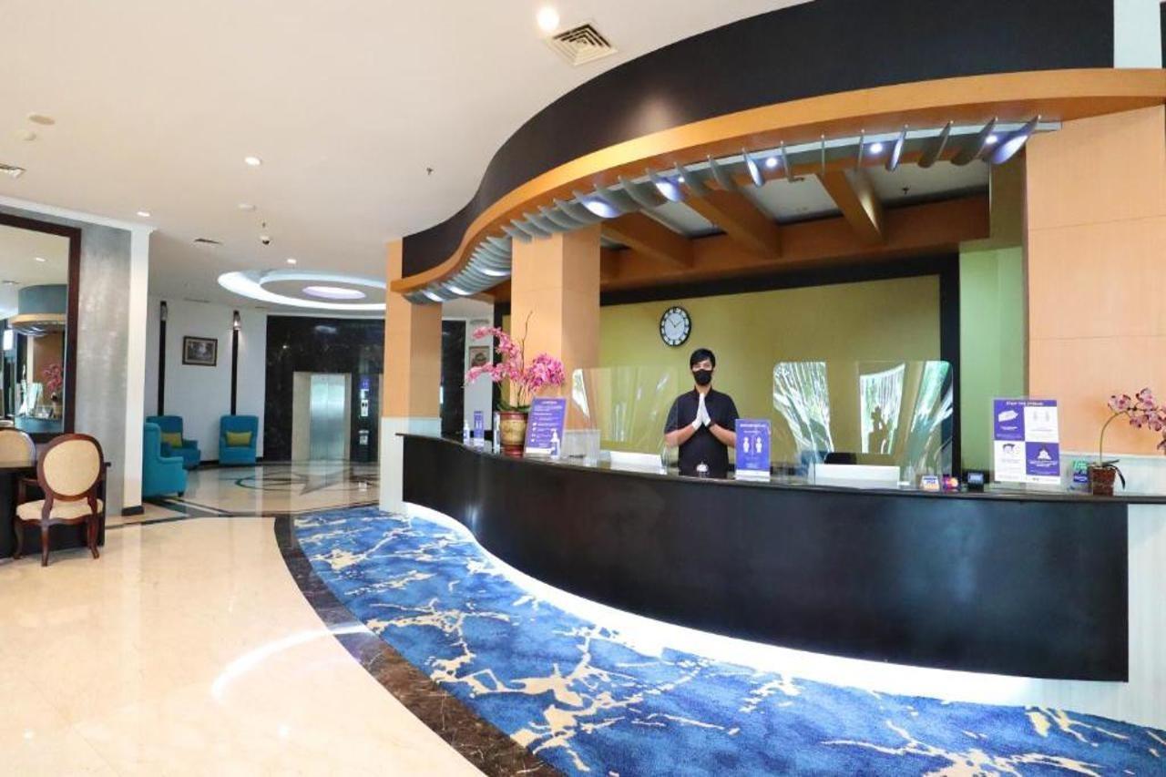 Vue Palace, Artotel Curated Bandung Exterior foto