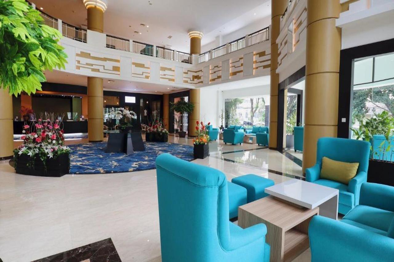 Vue Palace, Artotel Curated Bandung Exterior foto